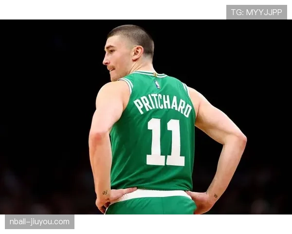一次看懂NBA替补席管理规则：到底哪些行为会吃T？